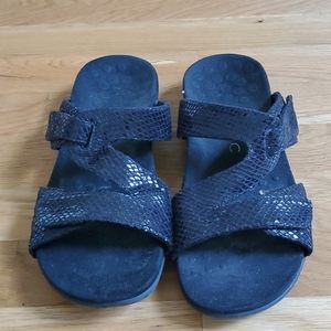 Bionic Velcro Clasp Sandals